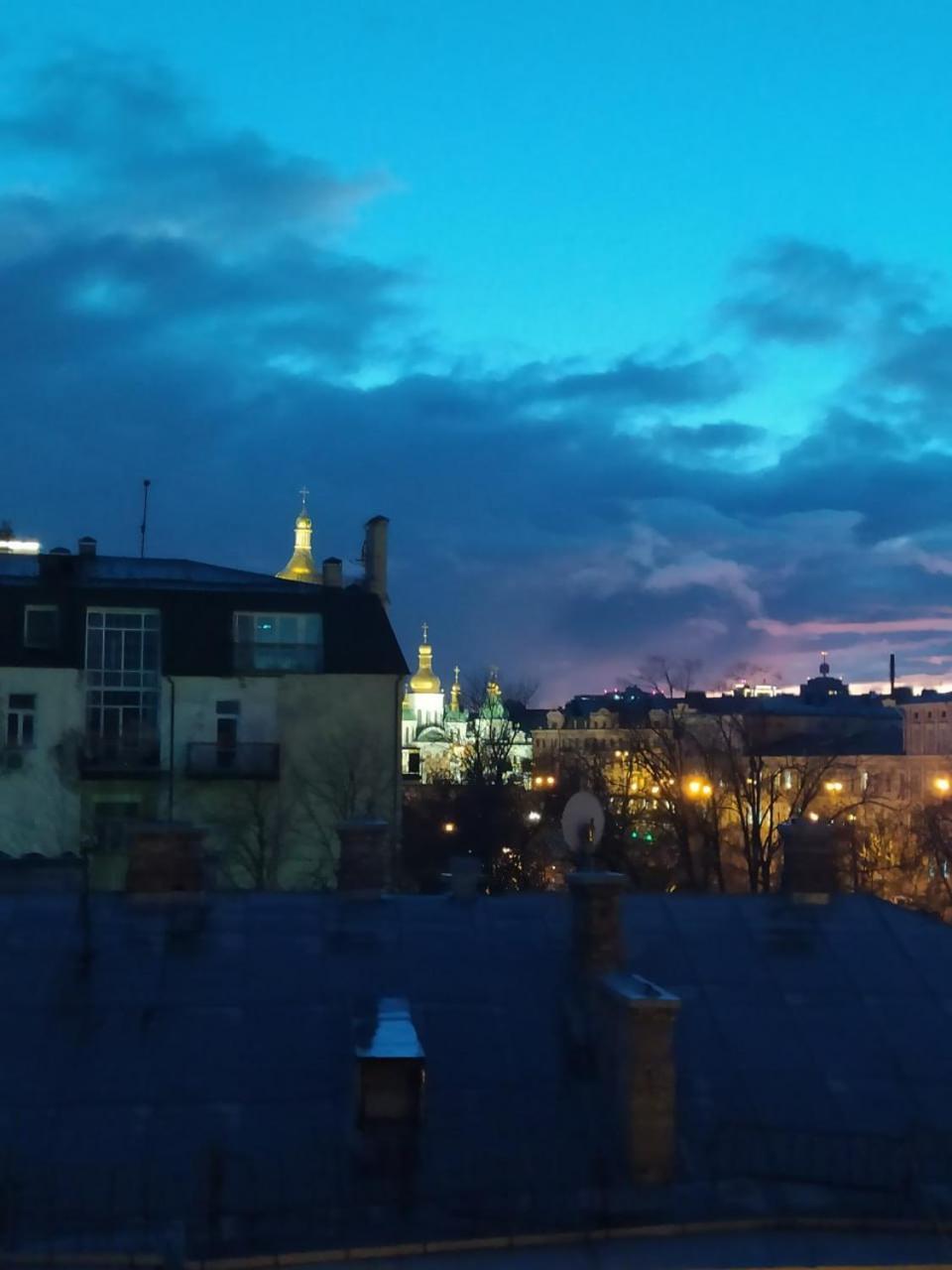 Apartament Світло Є! Історичний Центр! Kijów Zewnętrze zdjęcie